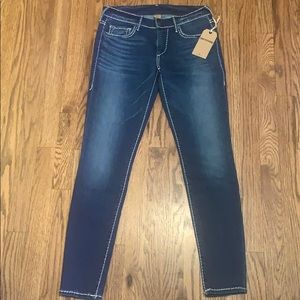 NWT TRUE RELIGION JEANS